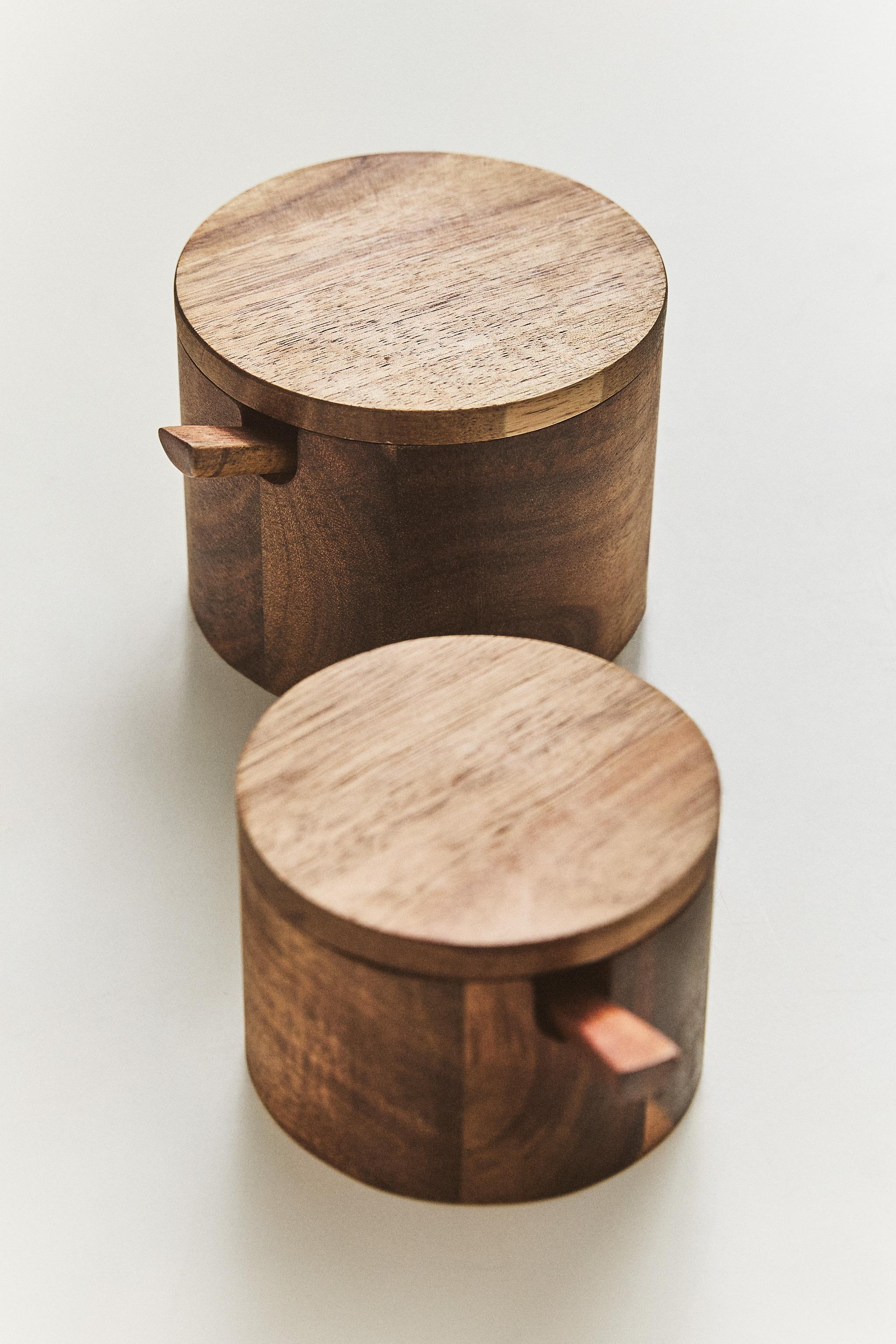 WOODEN SUGAR BOWL WITH SPOON